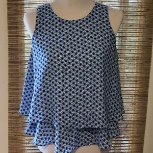 🍉 3/$15 Loft sleeveless Blouse